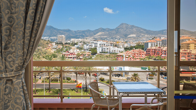 One Bedroom Apartment